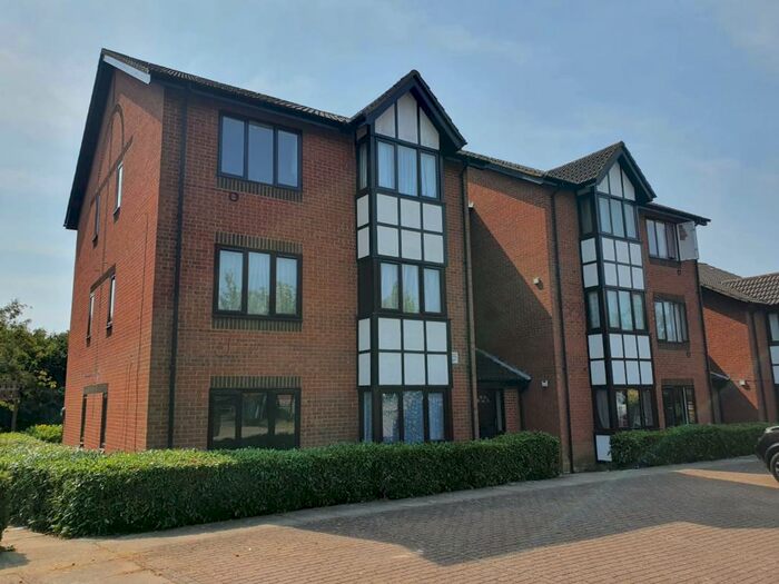 1 Bedroom Flat To Rent In Tenterden Crescent, Kents Hill, MK7