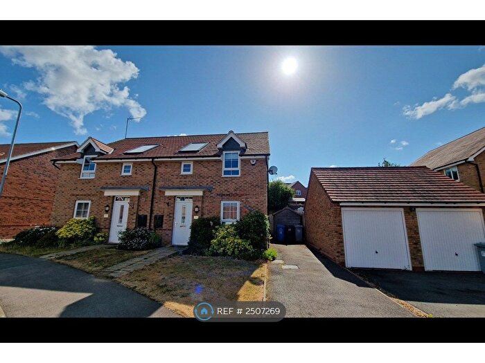 3 Bedroom Semi-Detached House To Rent In Donnington Road, Burton Latimer, Kettering, NN15