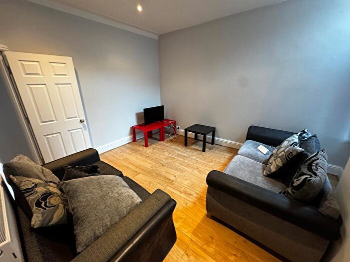 4 Bedroom Terraced House To Rent In Richmond Road, Fallowfield, Manchester, M14