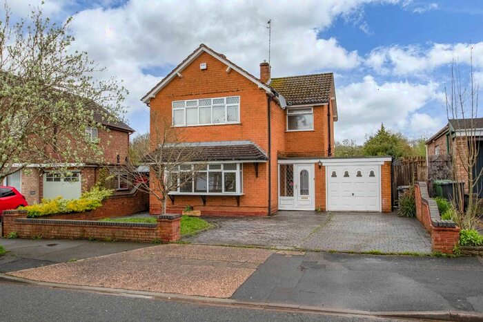 3 Bedroom Detached House To Rent In Downsell Road, Webheath, Redditch, Worcestershire, B97
