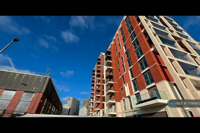 2 Bedroom Flat To Rent In Kennedy Building, London, SW11