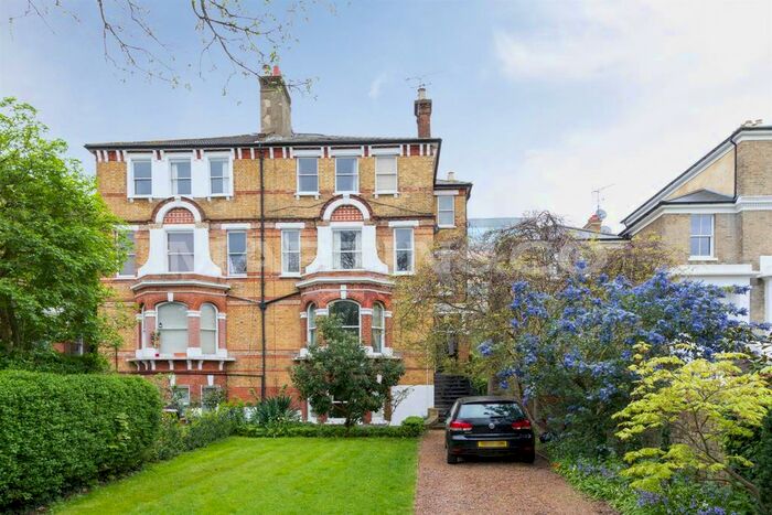 2 Bedroom Flat To Rent In Mattock Lane, Ealing Broadway, W5