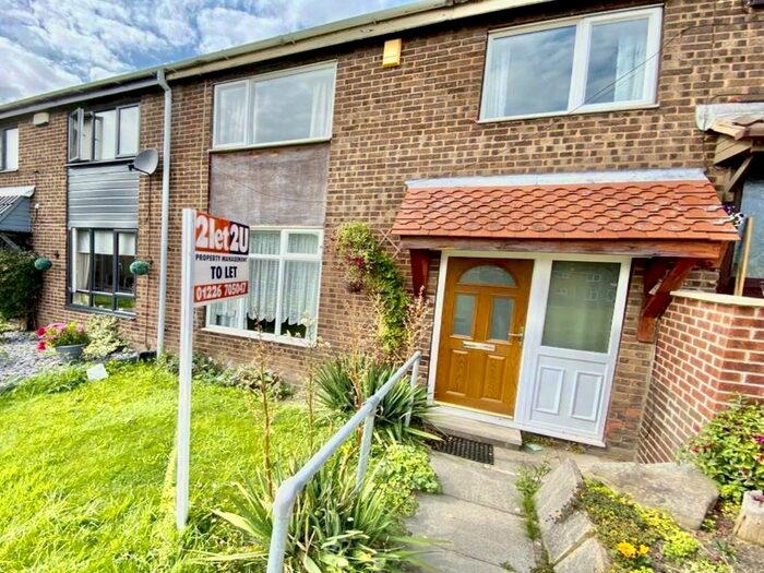 3 Bedroom Property To Rent In Stone Inge, High Green, Sheffield, S35