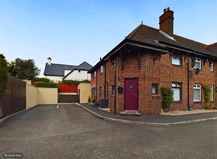 4 Bedroom TownHouse For Sale In Clarehill Lane, Holywood, BT18