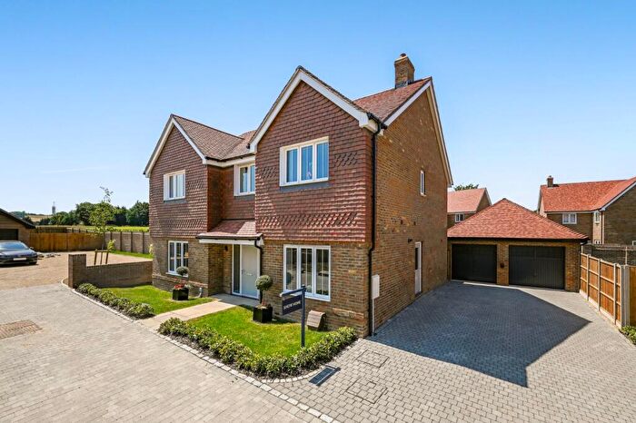 5 Bedroom Detached House For Sale In The Fairways, Lyminge, Folkestone, Kent, CT18