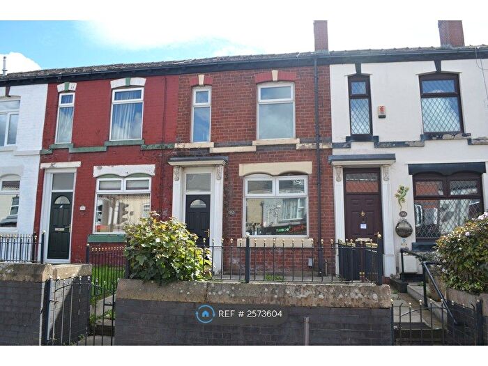 3 Bedroom Terraced House To Rent In Tonge Moor Road, Bolton, BL2
