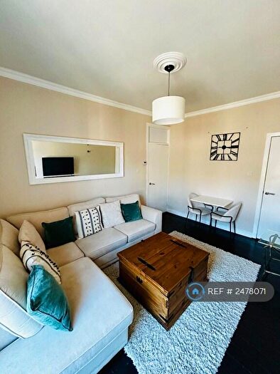 1 Bedroom Flat To Rent In Glasgow, Glasgow, G3