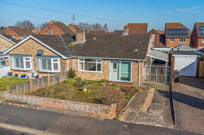 2 Bedroom Semi-Detached Bungalow For Sale In Eardley Avenue, Andover, SP10