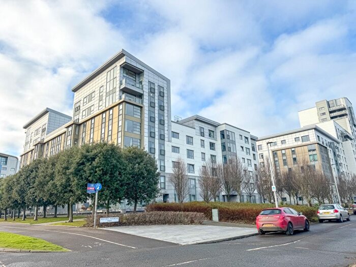 2 Bedroom Flat To Rent In Western Harbour View, Leith, Edinburgh, EH6