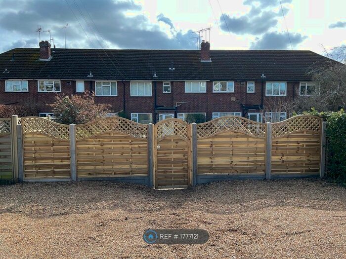 2 Bedroom Maisonette To Rent In Little Boltons, Marlow, SL7