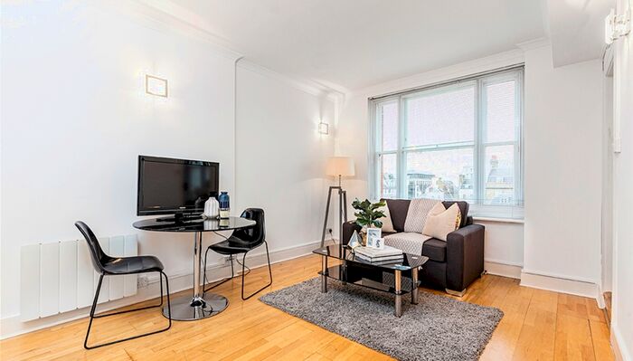 Studio To Rent In Hill Street, Mayfair, W1J