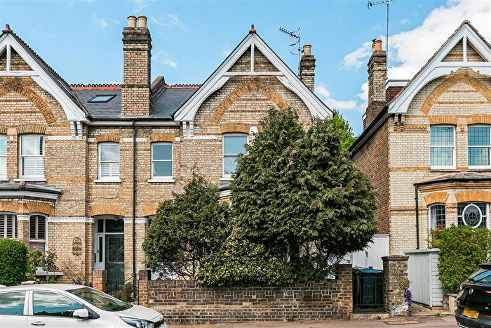 4 Bedroom Semi-Detached House For Sale In Kings Road, Kingston Upon Thames, KT2