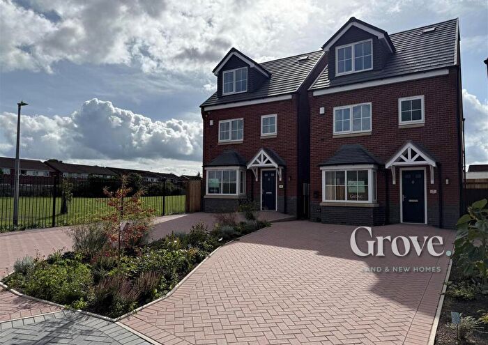 4 Bedroom Detached House For Sale In Malt Mill Lane, Halesowen, B62