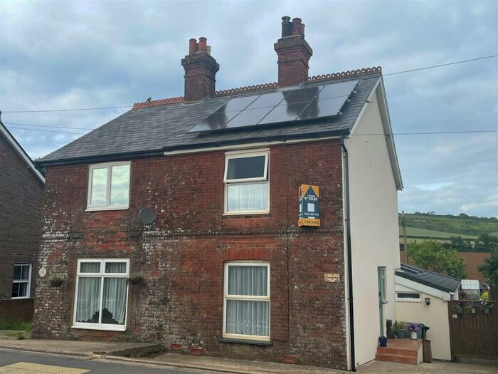 2 Bedroom Semi-Detached House For Sale In Main Road, Arreton, PO30