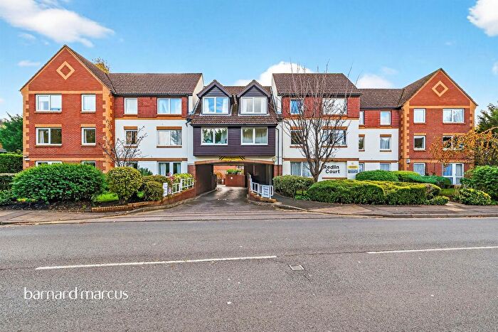 1 Bedroom Flat For Sale In Linkfield Lane, Redhill, RH1