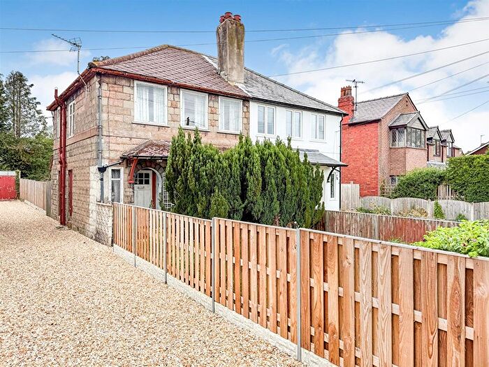 3 Bedroom Semi Detached House For Sale In Chirk Road, Gobowen, Oswestry, SY11