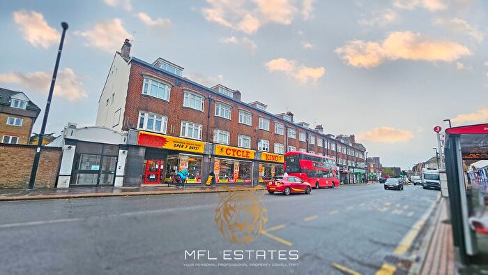 3 Bedroom Flat For Sale In Brighton Road, South Croydon, CR2