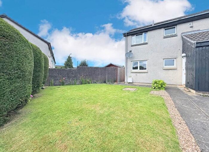 1 Bedroom Flat For Sale In Friendship Gardens, Carronshore, FK2