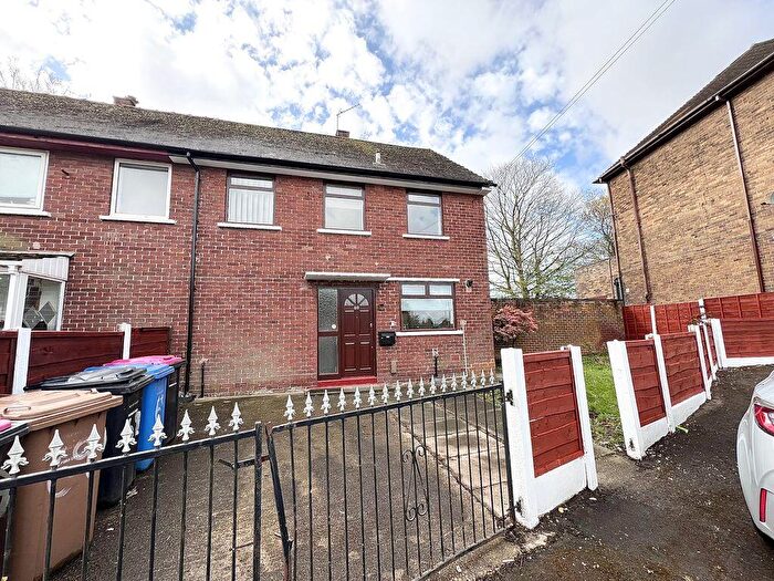 3 Bedroom Terraced House To Rent In Meadowgate Road, Salford, M6