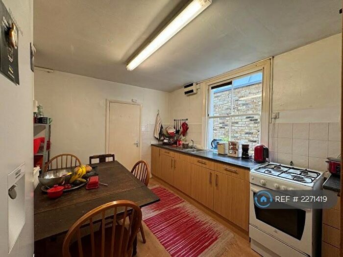 1 Bedroom Flat To Rent In London, London, N16