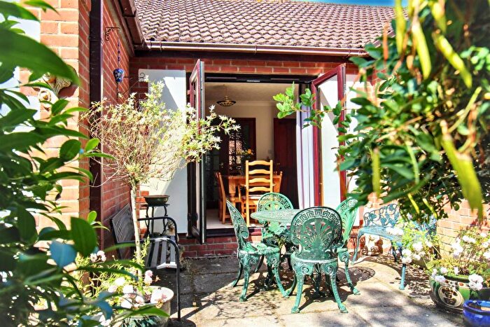 3 Bedroom Detached Bungalow For Sale In Eagle Close, Erpingham, Norwich, NR11