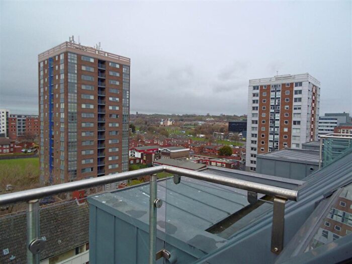 2 Bedroom Apartment To Rent In Focus Building, Standish Street, Liverpool, L3