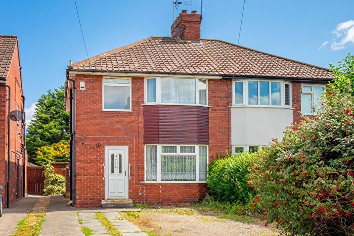 3 Bedroom Semi-Detached House For Sale In Lavender Grove, York, YO26