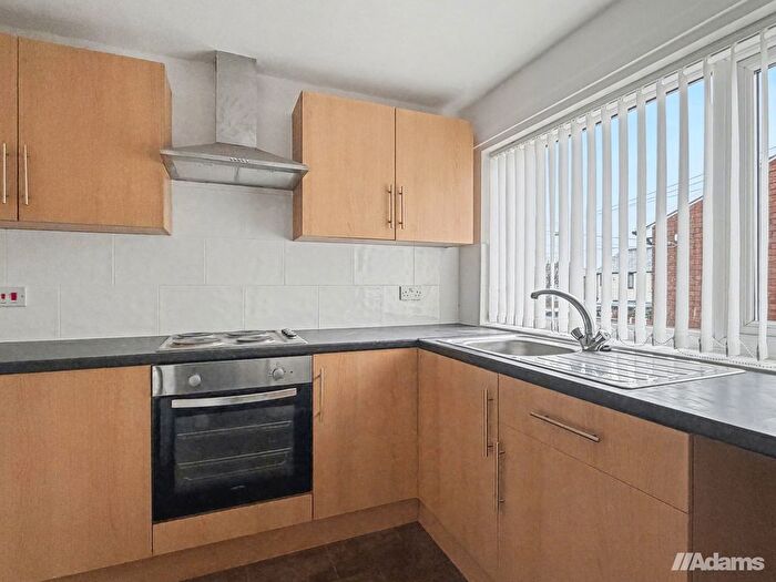 1 Bedroom Maisonette For Sale In Russell Court, Farnworth, Widnes, WA8