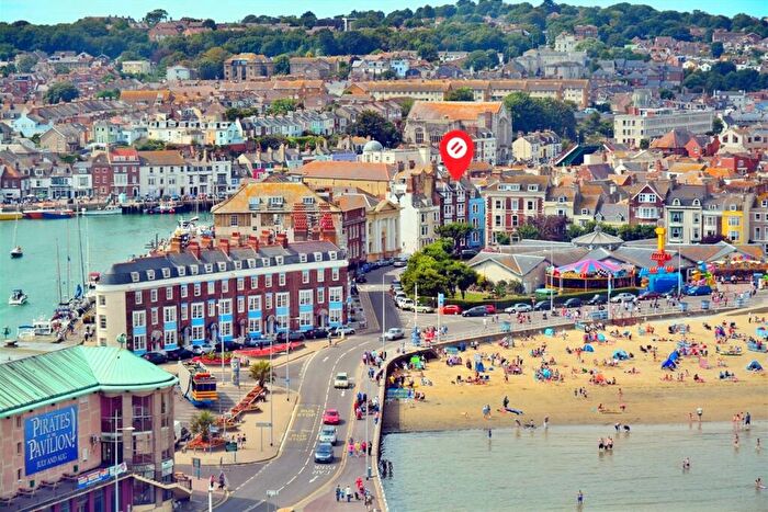 7 Bedroom Terraced House For Sale In Weymouth, DT4