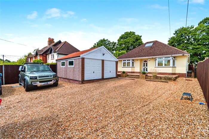 4 Bedroom Bungalow For Sale In Woodlands Road, Woodlands, Southampton, Hampshire, SO40
