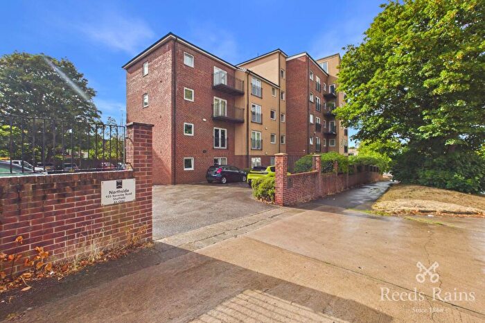 2 Bedroom Apartment For Sale In Barnsley Road, Sheffield, S5