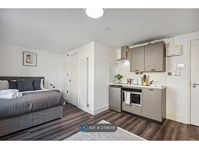 Studio To Rent In Sutherland Avenue, London, W9