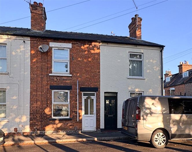 2 Bedroom Terraced House For Sale In Lovers Lane, Newark, Notts, NG24