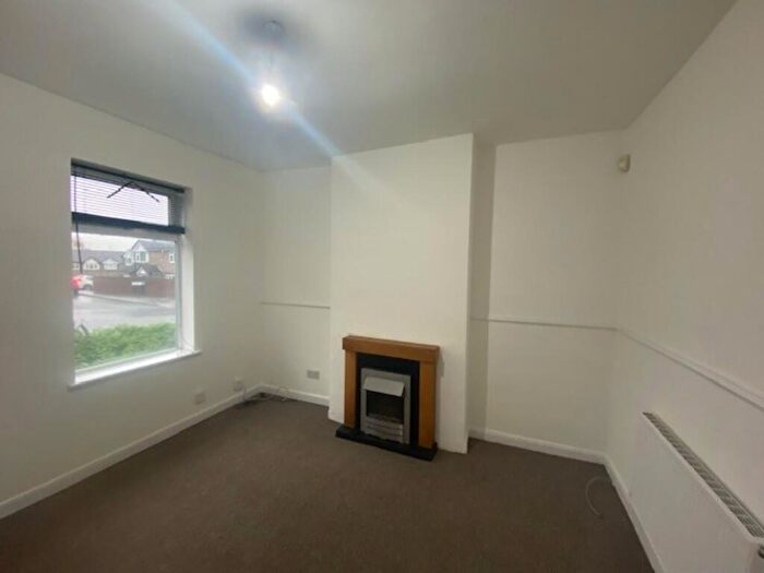 2 Bedroom Terraced House To Rent In Kimberworth Road, Kimberworth, S61