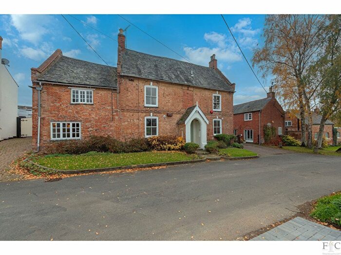 6 Bedroom Property For Sale In Back Lane, Burton Overy, LE8
