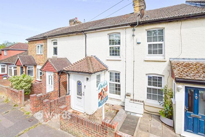 2 Bedroom Terraced House For Sale In Bell Lane, Ditton, Aylesford, Kent, ME20