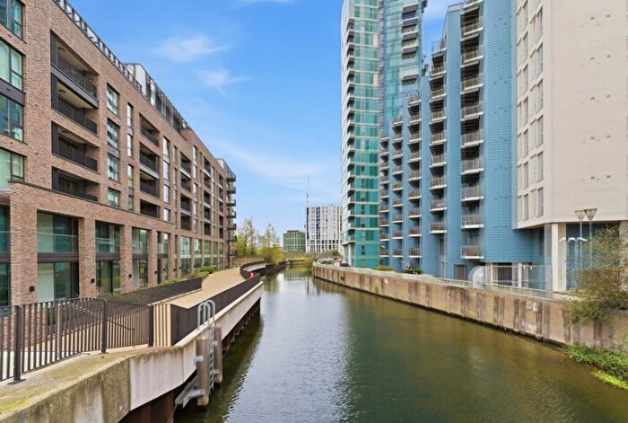 2 Bedroom Flat For Sale In George Hudson Tower, High Street, London, E15