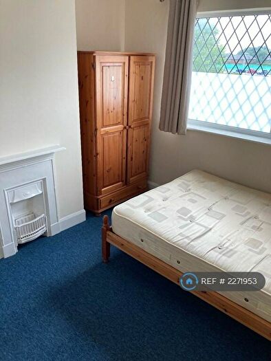 4 Bedroom Semi-Detached House To Rent In Burgess Road, Southampton, SO16