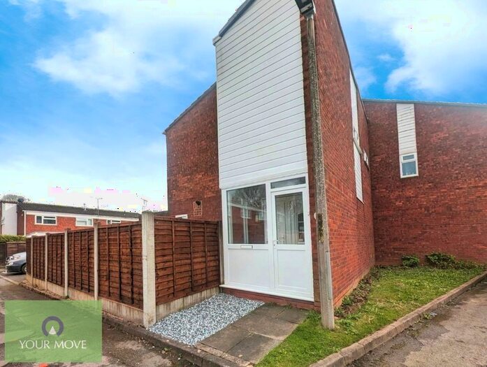 3 Bedroom Semi-Detached House To Rent In Sutton Close, Redditch, Worcestershire, B98