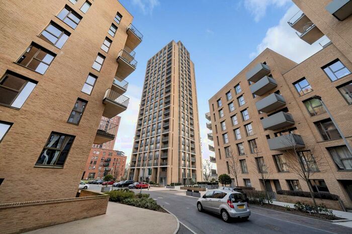2 Bedroom Flat For Sale In Hawfinch House, Moorhen Drive, NW9