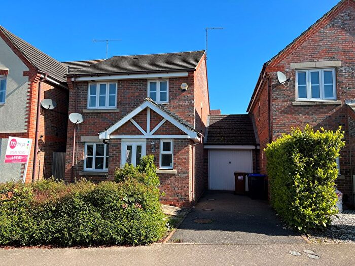 3 Bedroom Detached House To Rent In Walkers Way, Wootton, Northampton, NN4