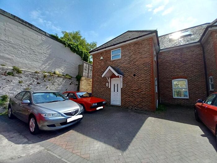 3 Bedroom Semi-Detached House To Rent In Victoria Road, Ramsgate, CT11