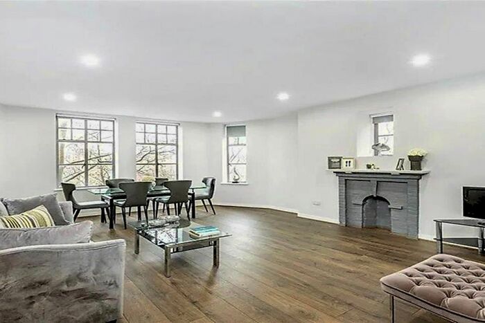 3 Bedroom Flat To Rent In Clive Court, Maida Vale, Maida Vale, W9