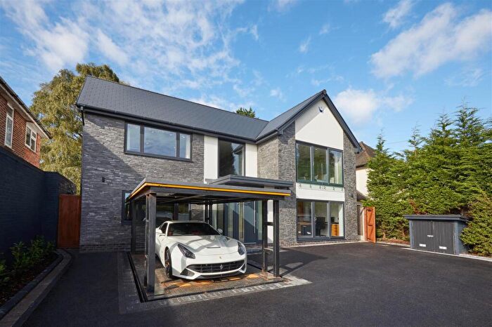 5 Bedroom Detached House To Rent In Weeford Road, Sutton Coldfield, B75