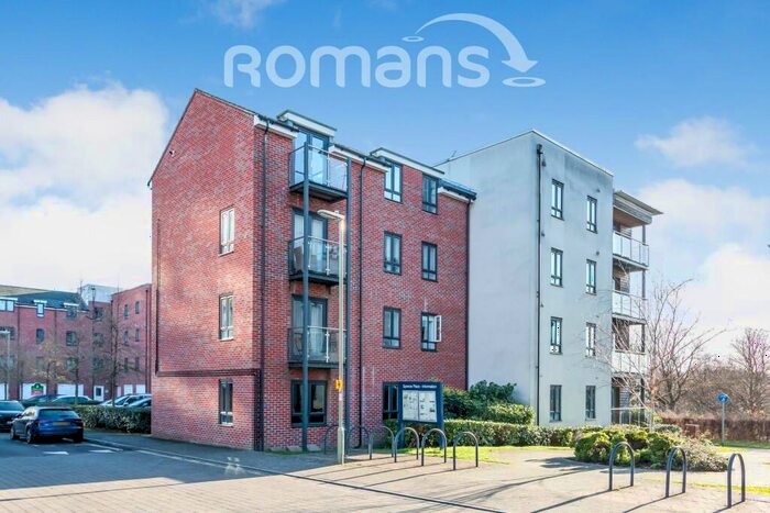 2 Bedroom Apartment To Rent In Sinclair Drive, RG21