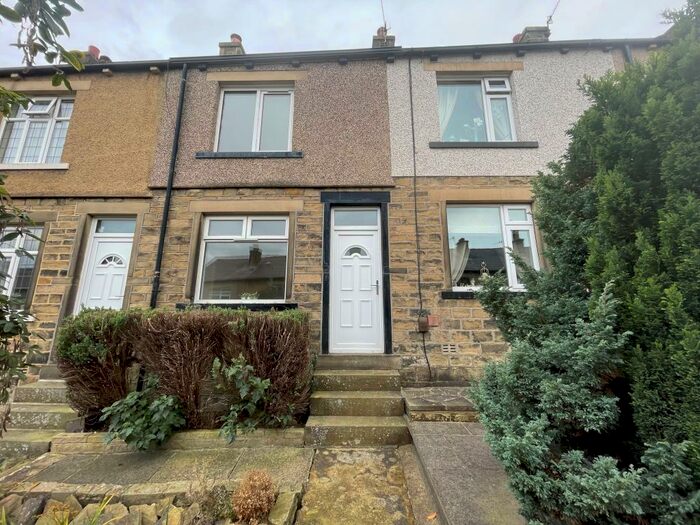 2 Bedroom House To Rent In Mannville Walk, Keighley, BD22