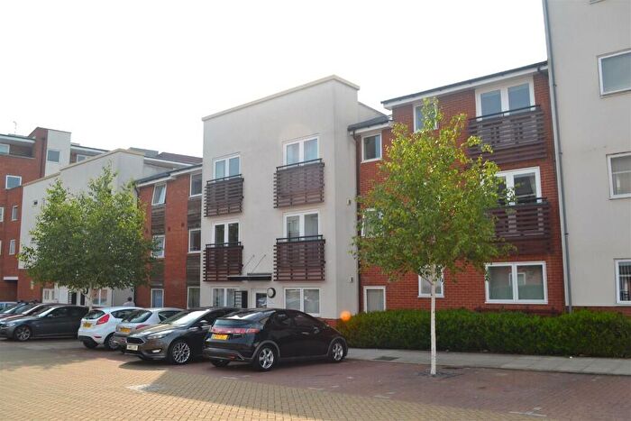 1 Bedroom Apartment To Rent In Hope Court, Ipswich, Suffolk, IP3