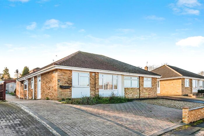 2 Bedroom Semi-Detached Bungalow For Sale In The Broadway, Swindon, SN25