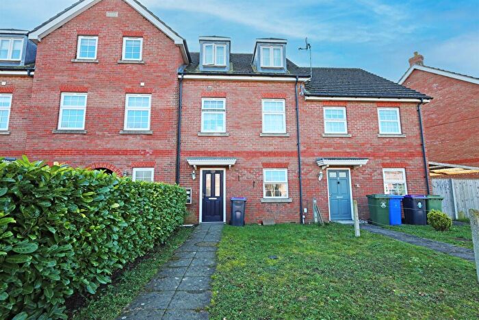 4 Bedroom Terraced House For Sale In Kime Mews, PE20