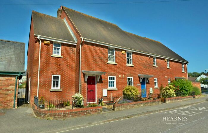 3 Bedroom Town House For Sale In King Street, Wimborne, Dorset, BH21